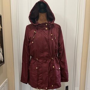 NWT Bella Donna Burgundy Zip Up Jacket with Gold Detail and Drawstring Waist